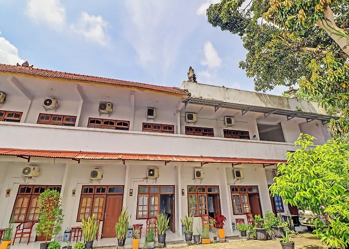 O Gusti Hotel 2*